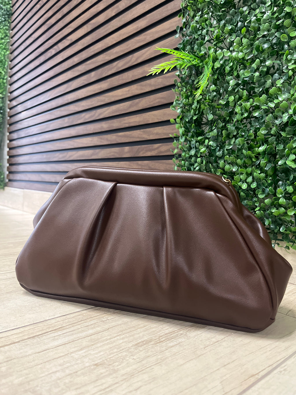 Bolso mano polipiel